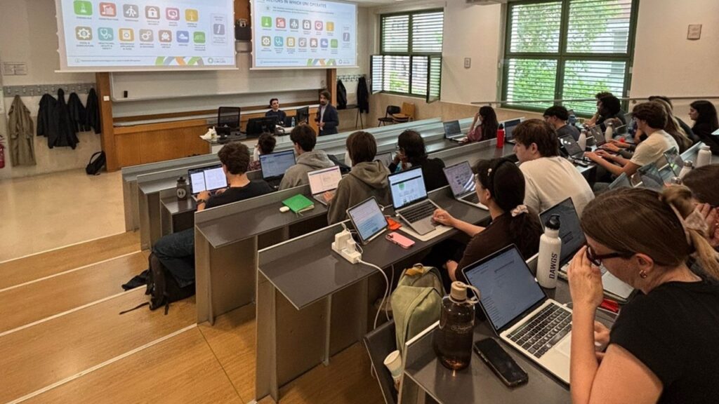 La presentación, en la Universidad Bocconi